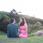 Couple prepares for good birth by talking together