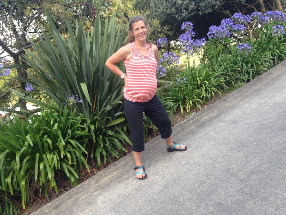 pregnant woman exercising to prepare for a good birth