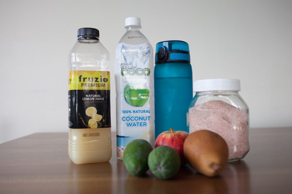 Coconut Water and Fruit for Hydration in Pregnnacy