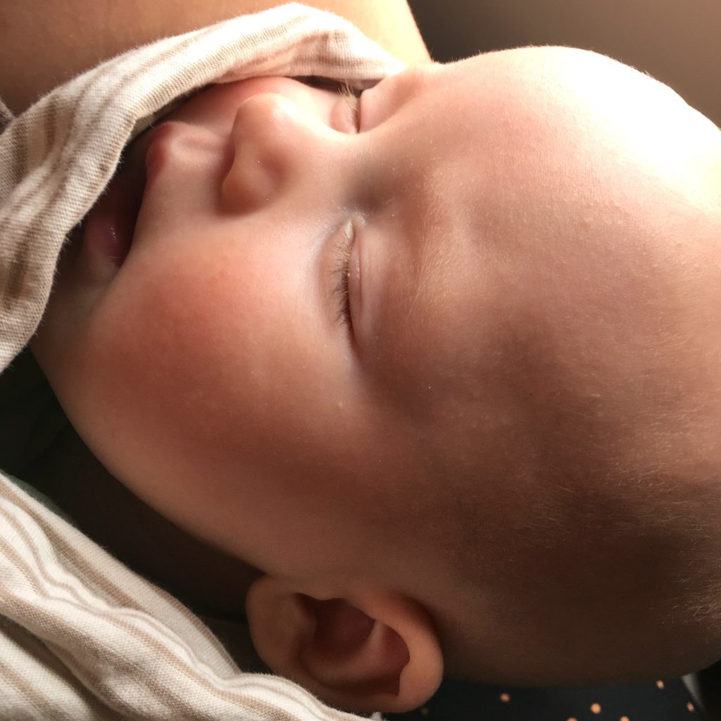 4 month old baby sleeping
