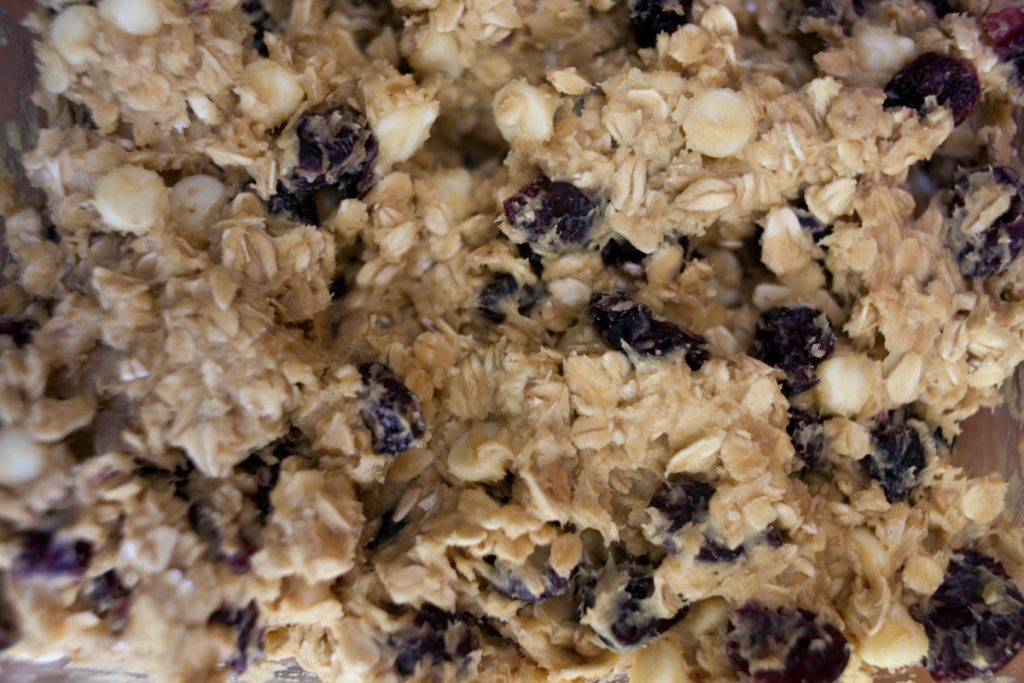 chewy oatmeal cranberry cookie dough